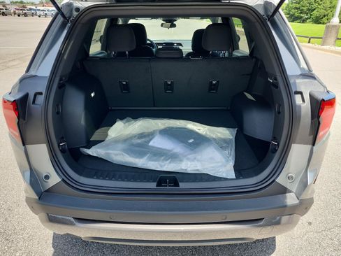 New 2027 GMC Terrain Elevation FWD image 7