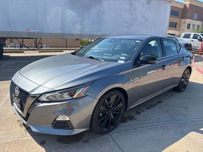 Used 2022 Nissan Altima 2.5 SR