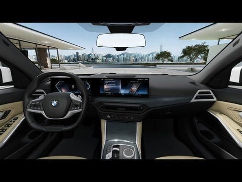 Used 2025 BMW 330i xDrive Sedan w/ M Sport Package image 13