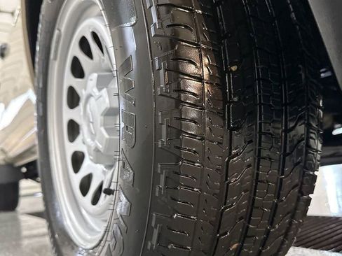 Used 2024 Chevrolet Colorado W/T image 26