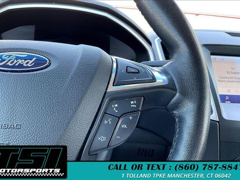 Used 2020 Ford Edge SEL AWD/4WD image 18