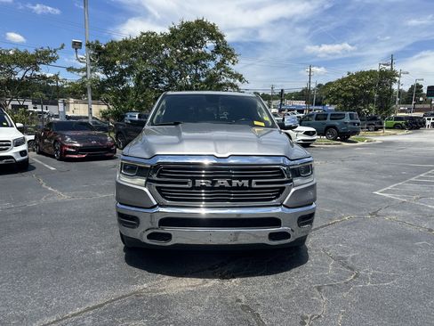 Used 2019 RAM 1500 Laramie RWD image 4