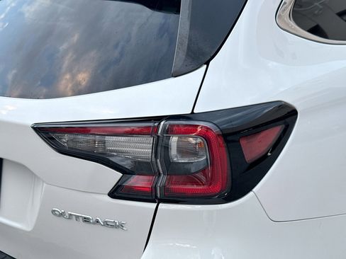 Used 2020 Subaru Outback Premium image 24