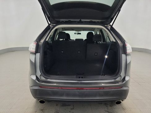 Used 2016 Ford Edge SE FWD image 29