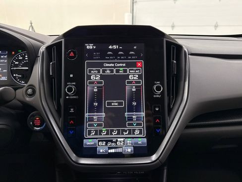 Certified 2025 Subaru Crosstrek 2.5i Limited image 19