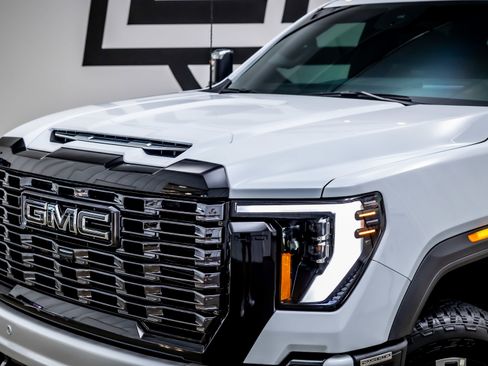 Used 2026 GMC Sierra 2500 Denali Ultimate AWD/4WD image 20