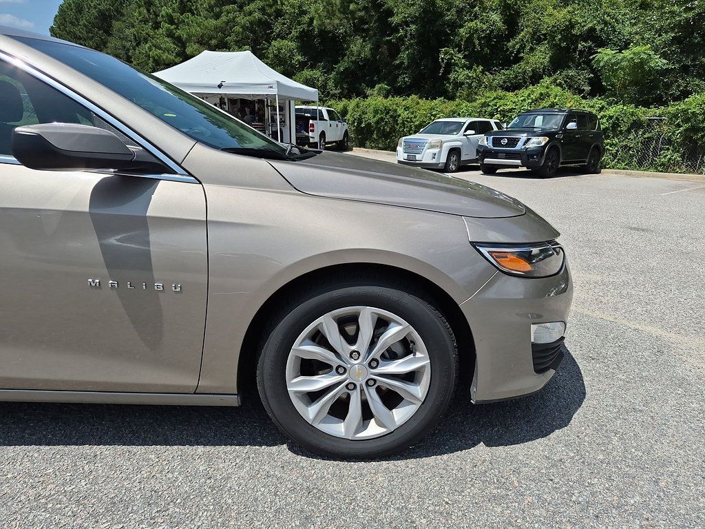 Used 2025 Chevrolet Malibu LT FWD image 10