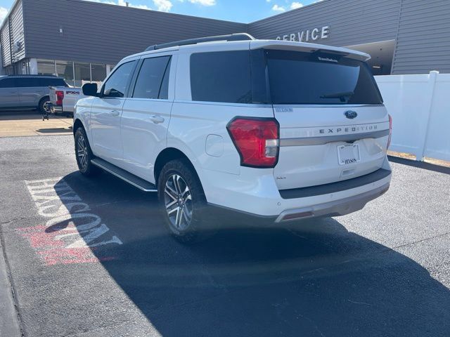 Certified 2022 Ford Expedition XLT RWD image 5