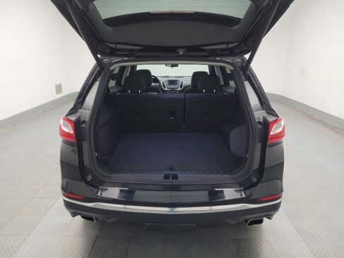 Used 2020 Chevrolet Equinox LT image 29