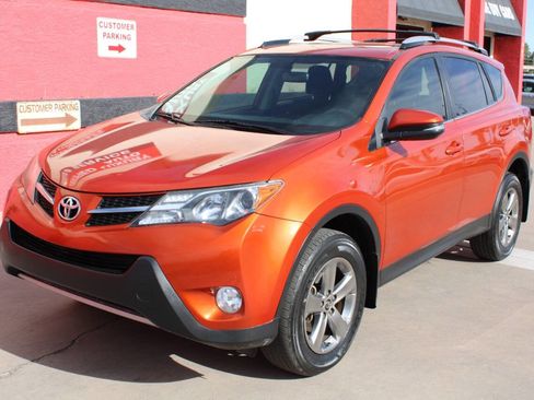 Used 2015 Toyota RAV4 XLE w/ Outdoor Package image 8
