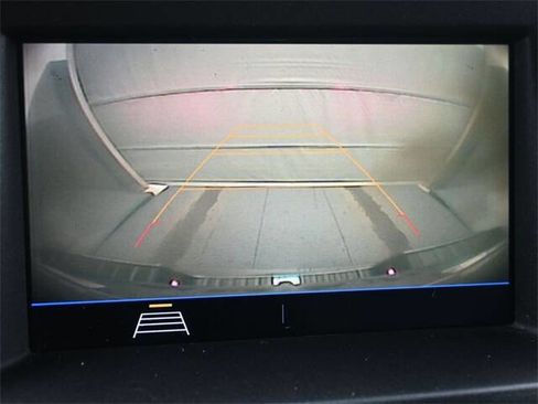 Used 2020 Chevrolet Colorado W/T image 16