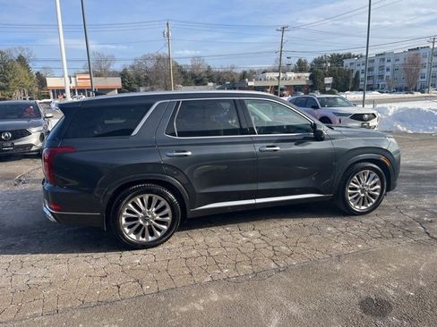 Used 2020 Hyundai Palisade Limited image 18