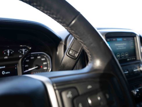 Used 2021 GMC Sierra 1500 SLE image 14