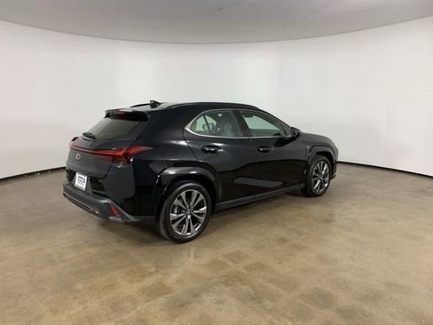 Used 2025 Lexus UX 300h AWD w/ Accessory Package (Z1) image 8
