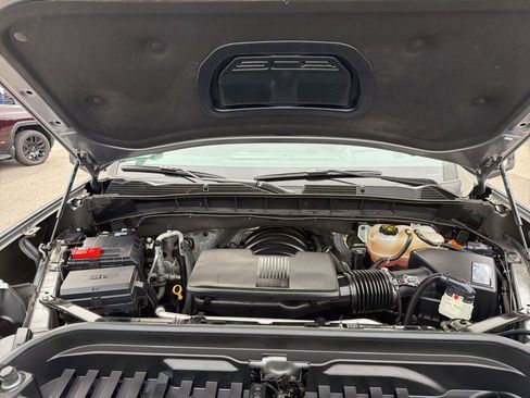 Used 2021 GMC Sierra 1500 AT4 w/ AT4 Premium Package image 11