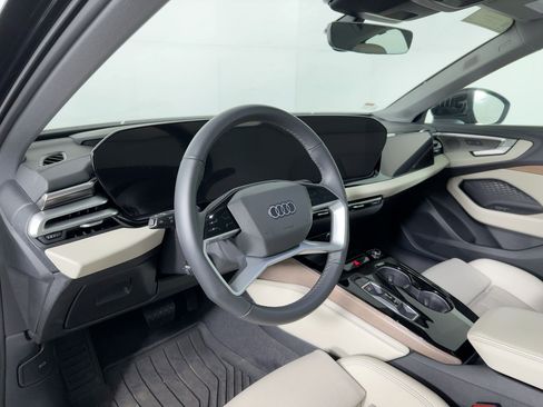 Used 2025 Audi A5 2.0T Prestige image 3