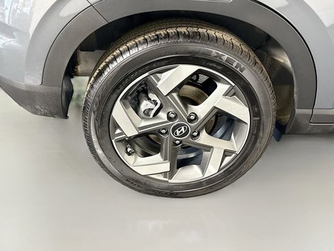 Used 2026 Hyundai Venue SEL image 33