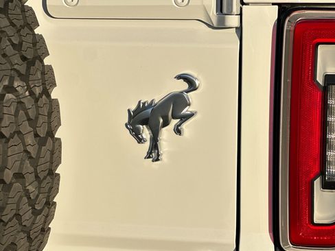 New 2025 Ford Bronco Badlands w/ Sasquatch Package image 27