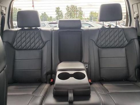 Used 2020 Toyota Tundra Platinum AWD/4WD image 13