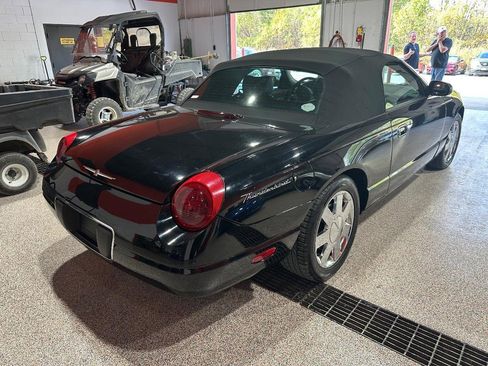 Used 2002 Ford Thunderbird image 4