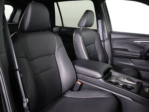 Used 2024 Honda Passport EX-L image 29