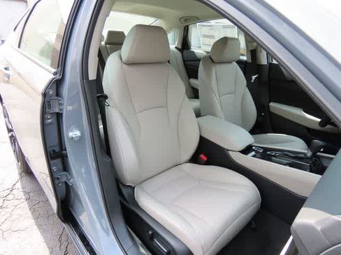New 2026 Honda Accord Touring image 18
