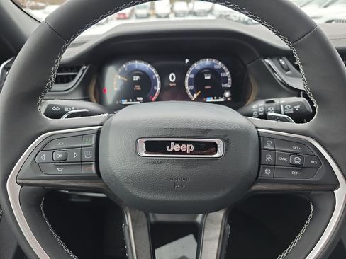 New 2026 Jeep Grand Cherokee Altitude AWD/4WD image 15