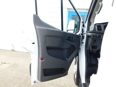 Used 2025 Ford Transit 250 148 High Roof Extended AWD w/ Load Area Protection Package image 13