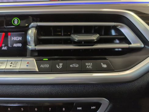 Used 2019 BMW X5 xDrive40i w/ Convenience Package image 27