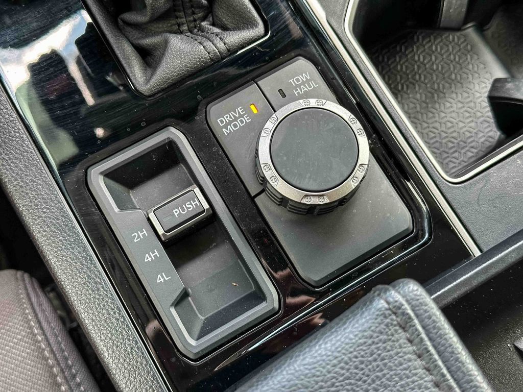 Used 2024 Toyota Tundra SR5 AWD/4WD image 34