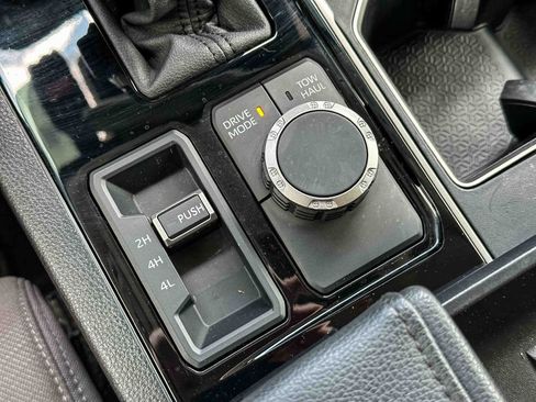 Used 2024 Toyota Tundra SR5 AWD/4WD image 34