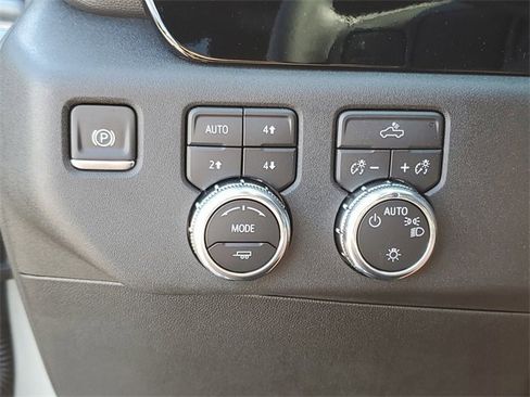 New 2026 GMC Sierra 1500 SLE w/ X31 Off-Road Package image 19