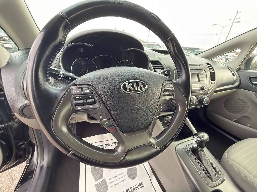 Used 2015 Kia Forte EX FWD image 12