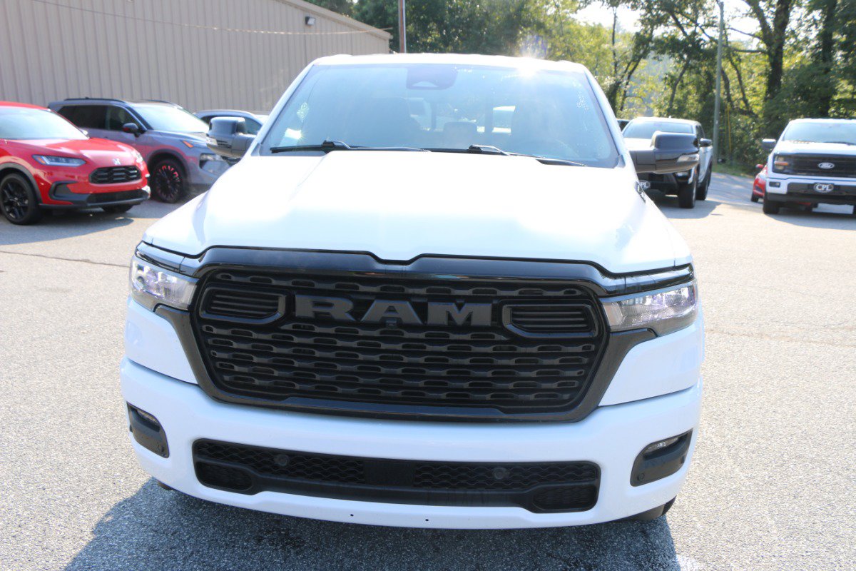 Used 2025 RAM 1500 Big Horn AWD/4WD image 11