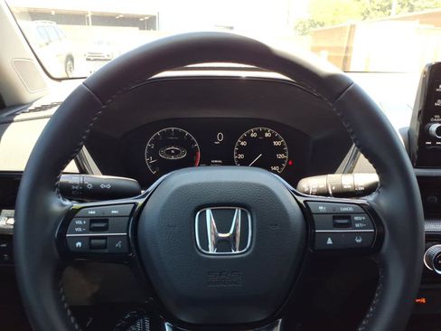 Used 2025 Honda CR-V EX-L image 31