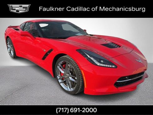 Used 2017 Chevrolet Corvette Stingray Coupe image 2