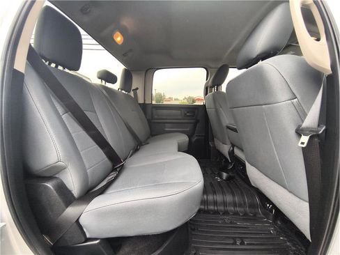 Used 2018 RAM 2500 Tradesman w/ Chrome Appearance Group AWD/4WD image 15
