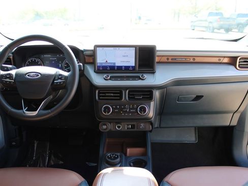 Used 2024 Ford Maverick Lariat image 39