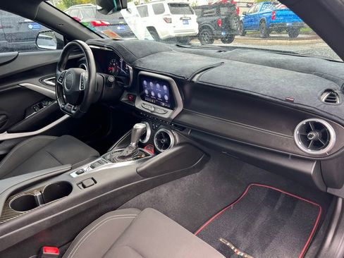 Used 2019 Chevrolet Camaro SS image 23