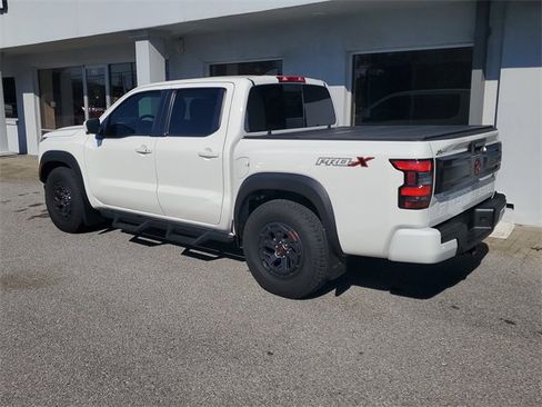 Certified 2025 Nissan Frontier Pro-X w/ Pro Convenience Package image 2