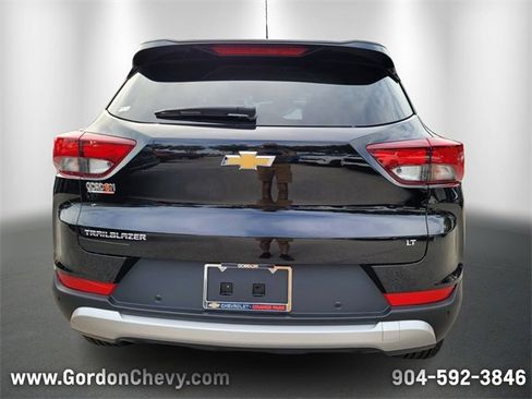 New 2025 Chevrolet TrailBlazer LT w/ Convenience Package image 5