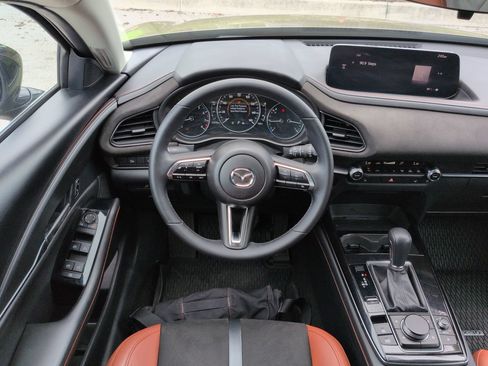 Used 2025 MAZDA CX-30 Carbon AWD/4WD image 16