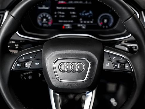 Used 2023 Audi Q5 2.0T Premium Plus w/ Premium Plus Package AWD/4WD image 15