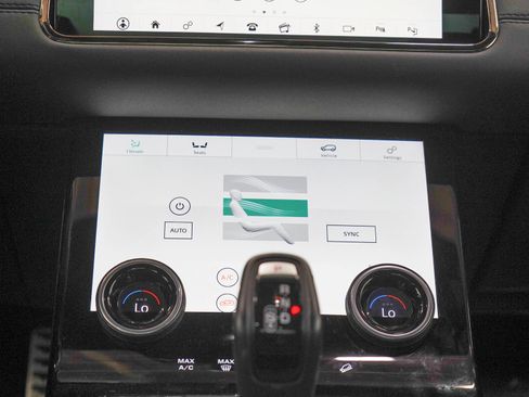 Used 2020 Land Rover Range Rover Evoque R-Dynamic SE AWD/4WD image 19