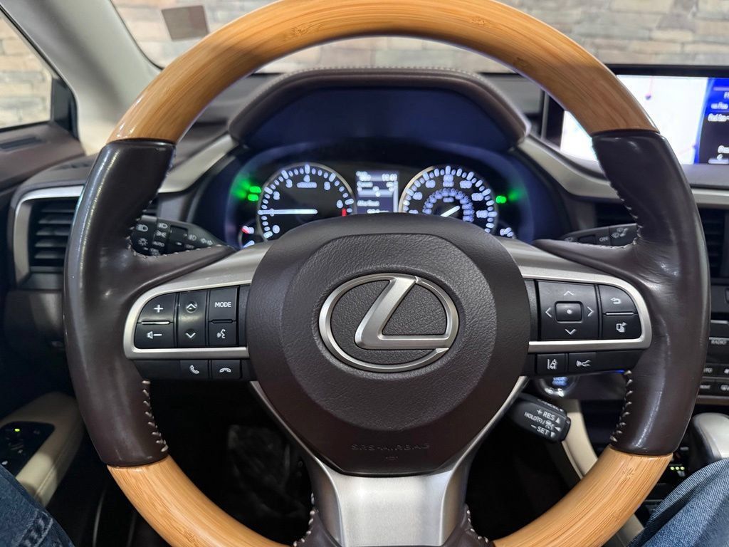 Used 2018 Lexus RX 350L AWD image 17