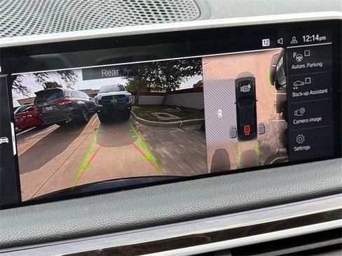 Used 2022 BMW 750i xDrive w/ M Sport Package image 19