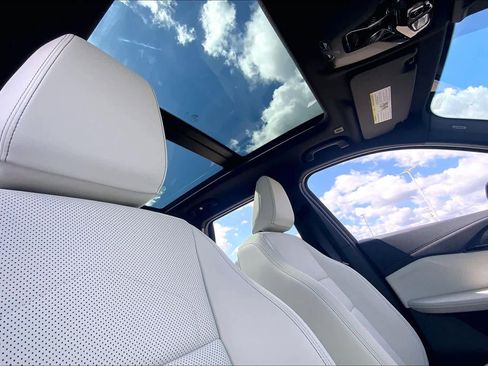 Used 2026 BMW X1 xDrive28i w/ Technology Package image 26