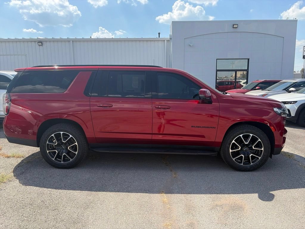 Used 2021 Chevrolet Suburban RST w/ Luxury Package AWD/4WD image 7