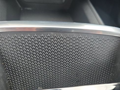 Used 2026 Chevrolet Equinox LT image 26