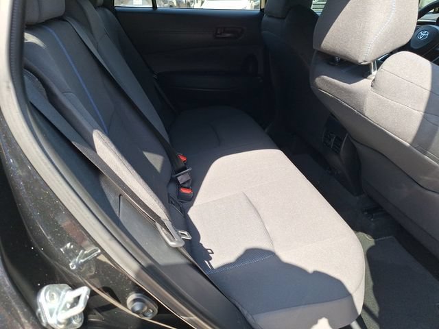 Used 2023 Toyota Corolla Cross AWD Hybrid image 31